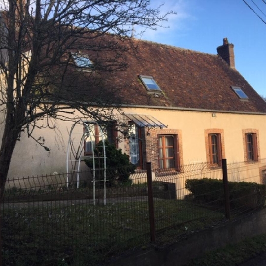  PERCHE VAL D`HUISNE IMMOBILIER : House | BRETONCELLES (61110) | 110 m2 | 90 000 € 