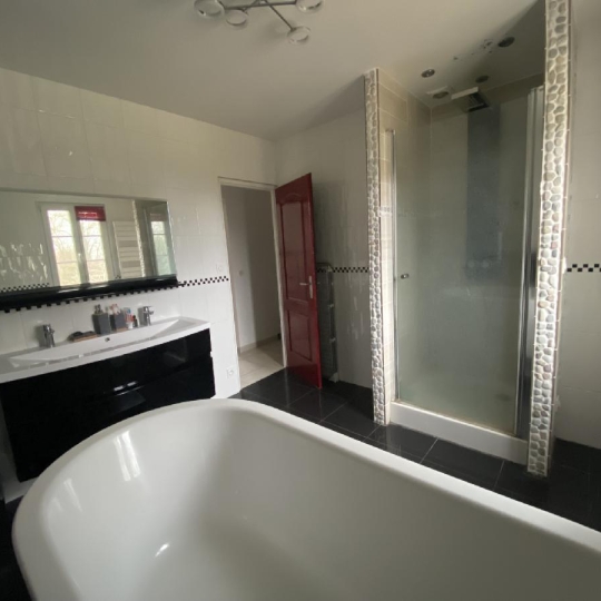  PERCHE VAL D`HUISNE IMMOBILIER : House | MALE (61260) | 146 m2 | 273 000 € 