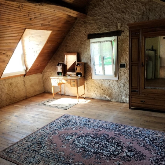  PERCHE VAL D`HUISNE IMMOBILIER : House | CORMES (72400) | 226 m2 | 435 000 € 