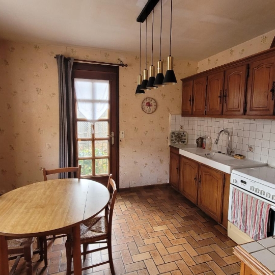  PERCHE VAL D`HUISNE IMMOBILIER : House | LE THEIL (61260) | 86 m2 | 145 000 € 