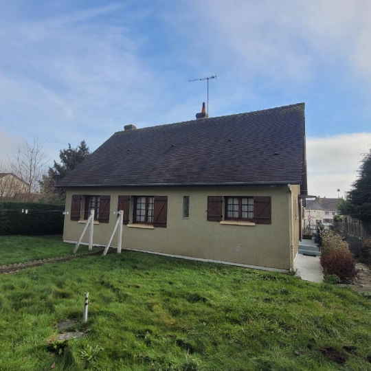  PERCHE VAL D`HUISNE IMMOBILIER : House | LE THEIL (61260) | 86 m2 | 145 000 € 