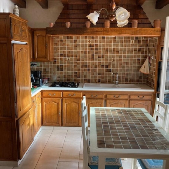  PERCHE VAL D`HUISNE IMMOBILIER : House | TRIZAY-COUTRETOT-SAINT-SERGE (28400) | 137 m2 | 275 000 € 