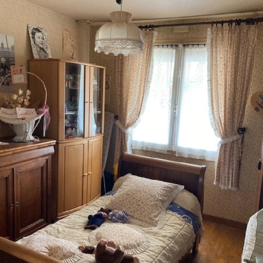  PERCHE VAL D`HUISNE IMMOBILIER : House | TRIZAY-COUTRETOT-SAINT-SERGE (28400) | 137 m2 | 275 000 € 