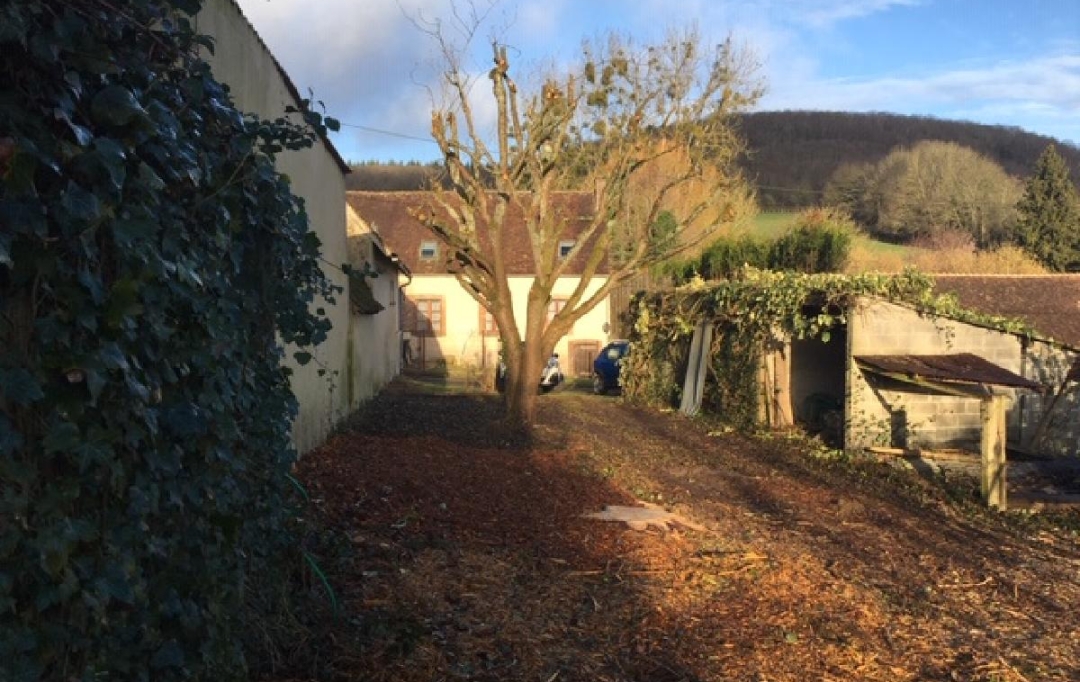 PERCHE VAL D`HUISNE IMMOBILIER : House | BRETONCELLES (61110) | 110 m2 | 90 000 € 