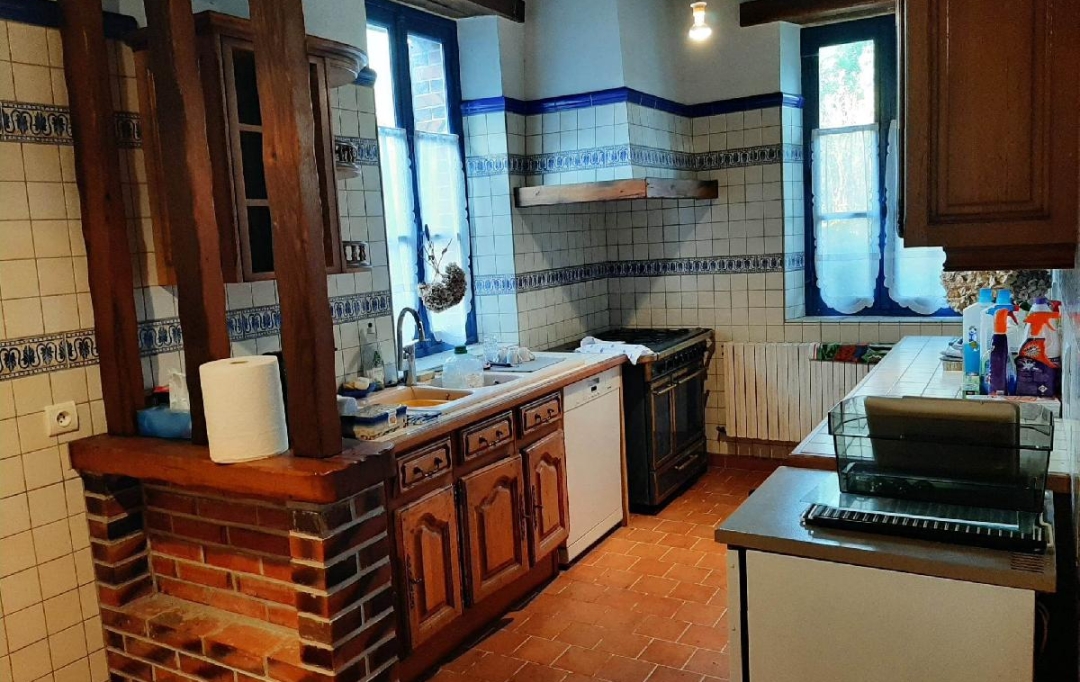 PERCHE VAL D`HUISNE IMMOBILIER : Maison / Villa | LA CROIX-DU-PERCHE (28480) | 305 m2 | 295 000 € 