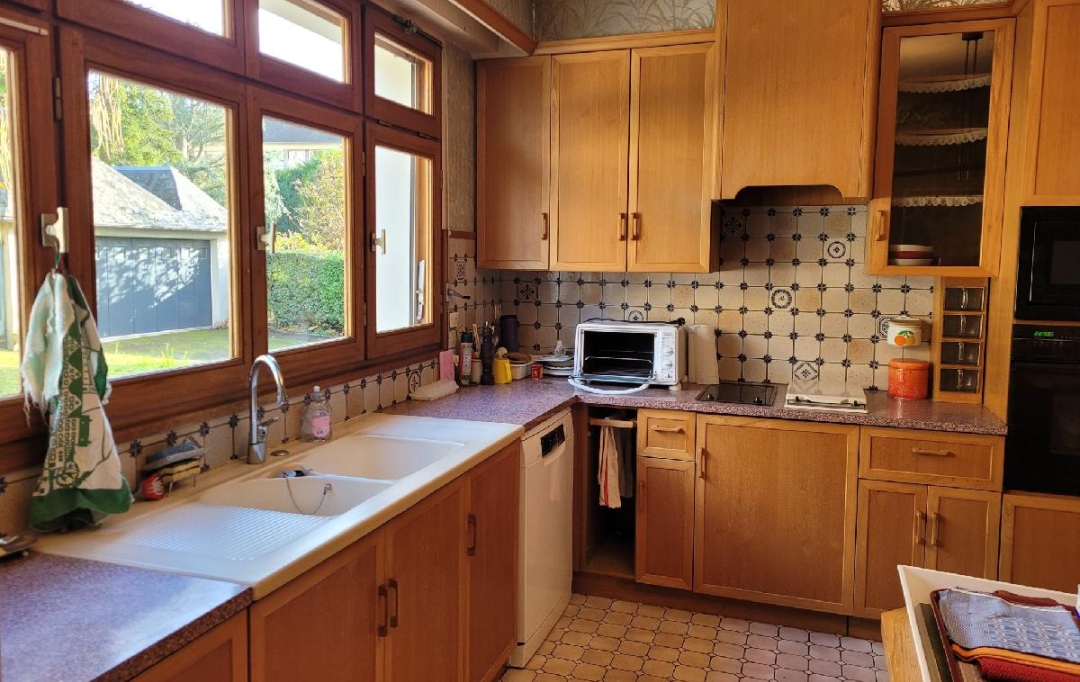 PERCHE VAL D`HUISNE IMMOBILIER : House | NOGENT-LE-ROTROU (28400) | 283 m2 | 450 000 € 