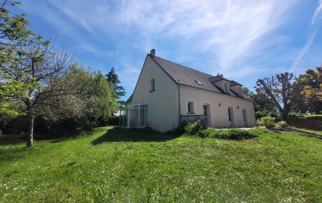PERCHE VAL D`HUISNE IMMOBILIER : Maison / Villa | NOGENT-LE-ROTROU (28400) | 249 m2 | 349 000 € 