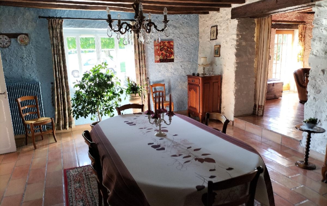 PERCHE VAL D`HUISNE IMMOBILIER : House | CORMES (72400) | 226 m2 | 435 000 € 