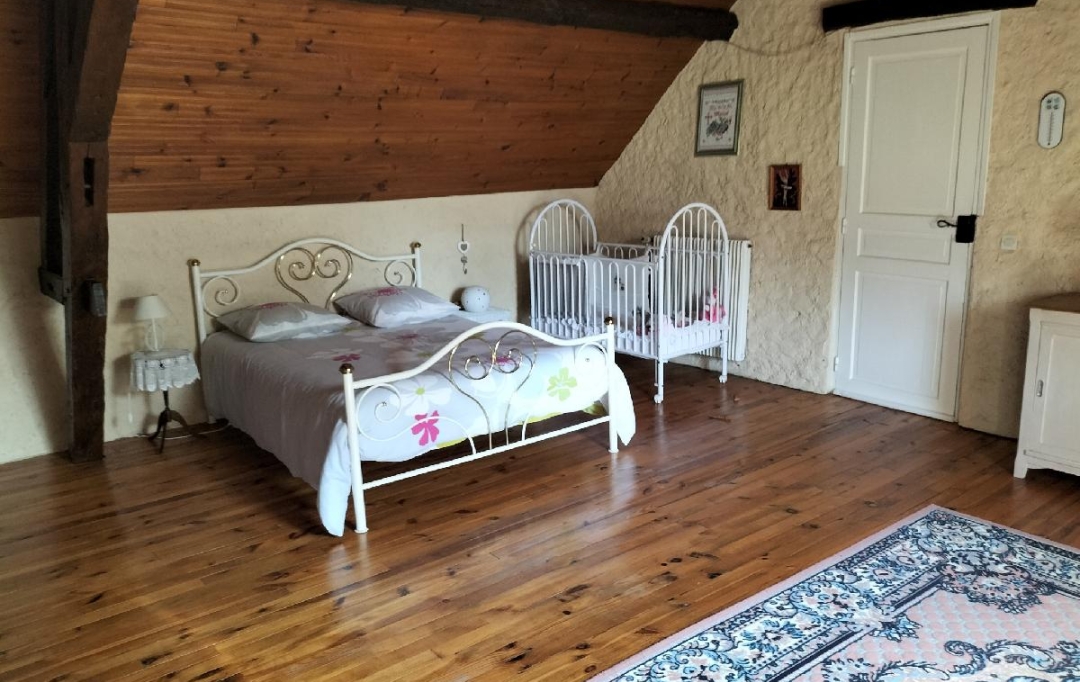 PERCHE VAL D`HUISNE IMMOBILIER : House | CORMES (72400) | 226 m2 | 435 000 € 