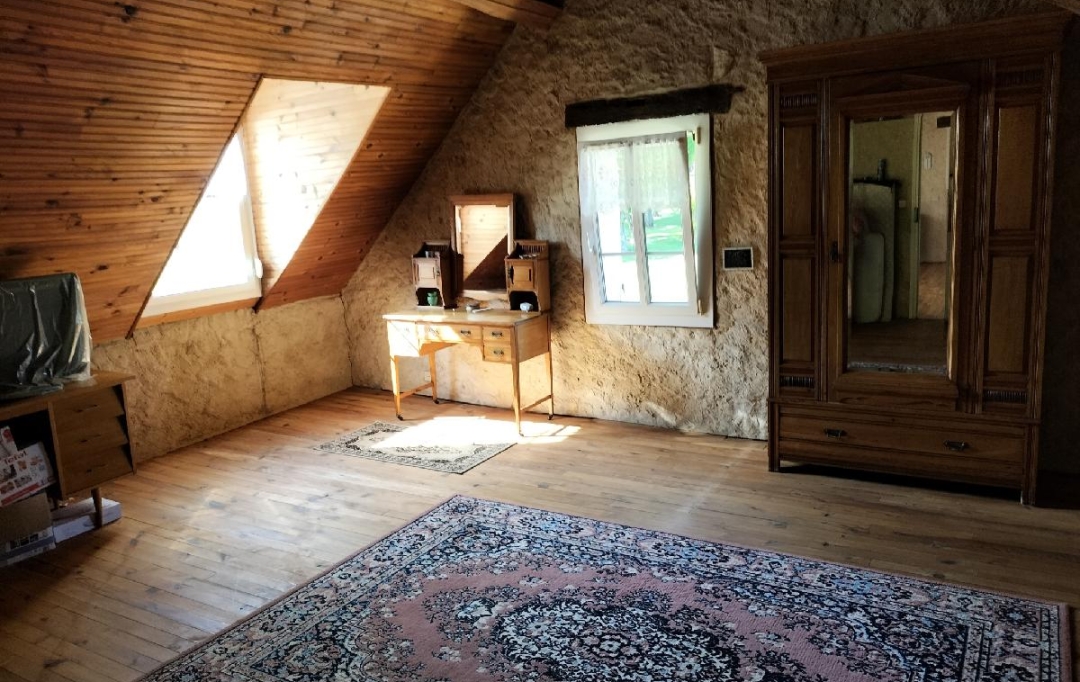PERCHE VAL D`HUISNE IMMOBILIER : House | CORMES (72400) | 226 m2 | 435 000 € 