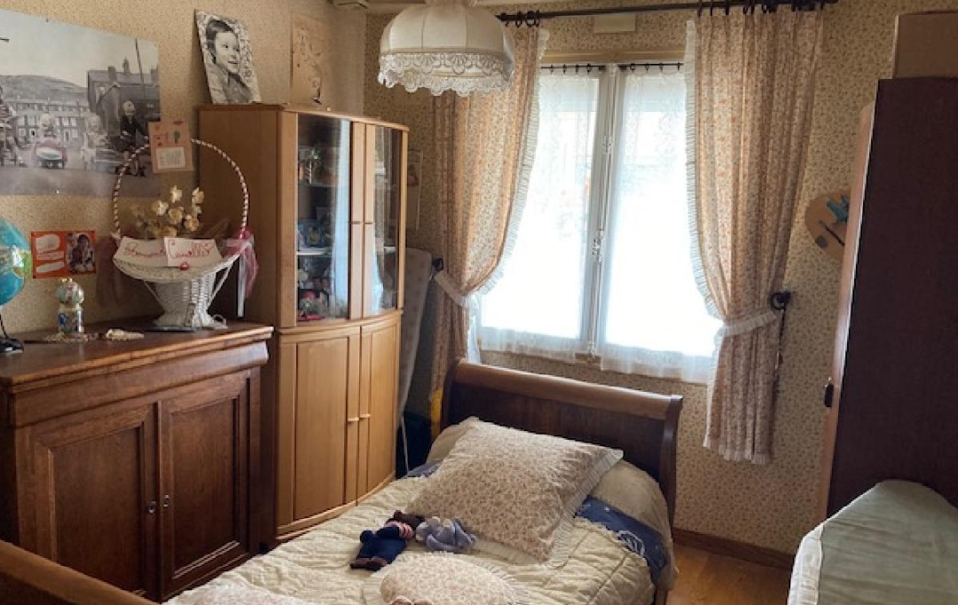 PERCHE VAL D`HUISNE IMMOBILIER : House | TRIZAY-COUTRETOT-SAINT-SERGE (28400) | 137 m2 | 275 000 € 
