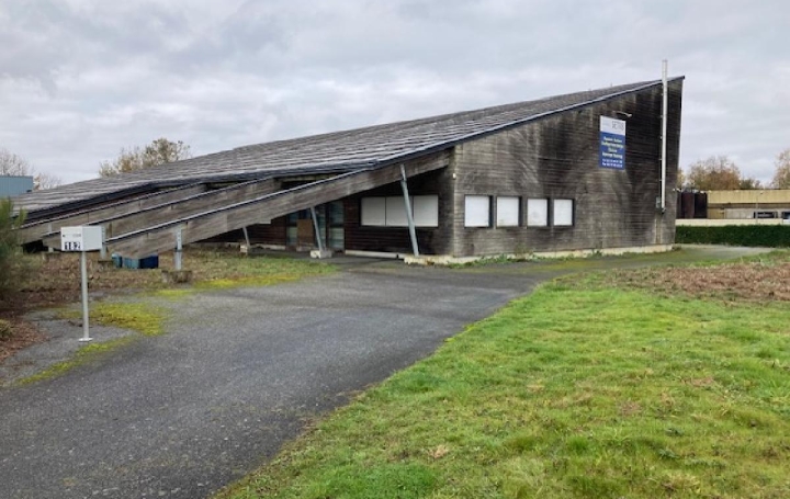  PERCHE VAL D`HUISNE IMMOBILIER Local / Bureau | THIRON GARDAIS (28480) | 600 m2 | 2 130 € 