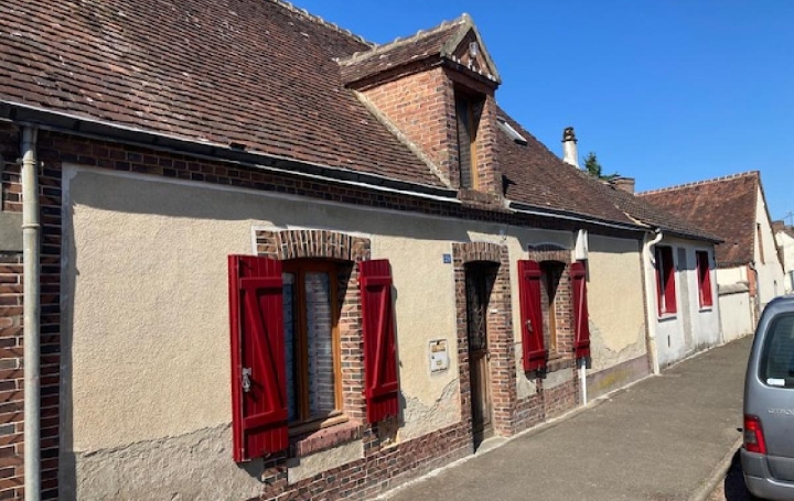 Maison LUIGNY 143 m2 130 000 € Maison LUIGNY 143 m2 130 000 €
